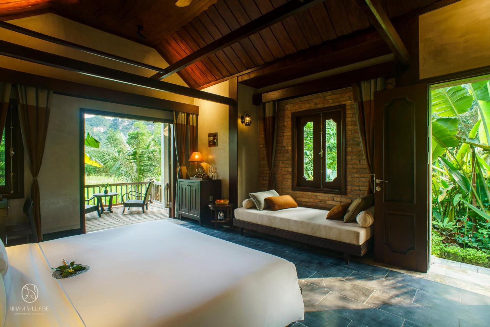 Nham Village 5*